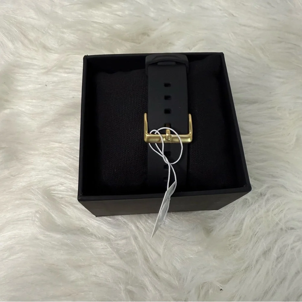 Steve Madden Black Watch Accessories - Picture 3 of 5